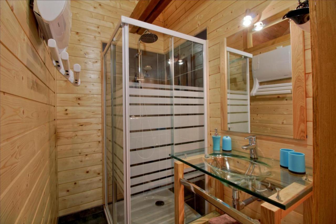 Chez Mimi Et Nico Bed & Breakfast
